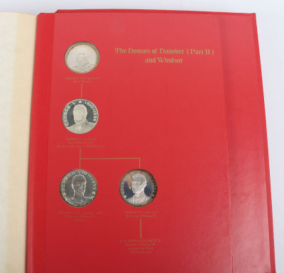 John Pinches, The Kings and Queens of England, silver, First Edition, 43 medallions - 12