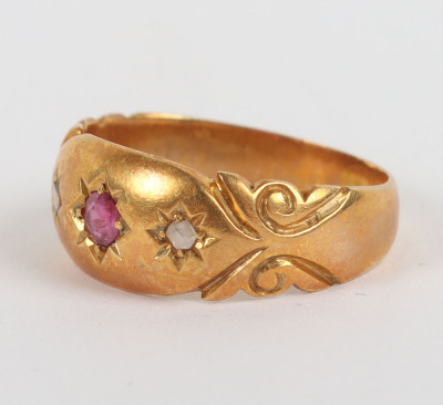 An 18ct gold, diamond and ruby ring - 3