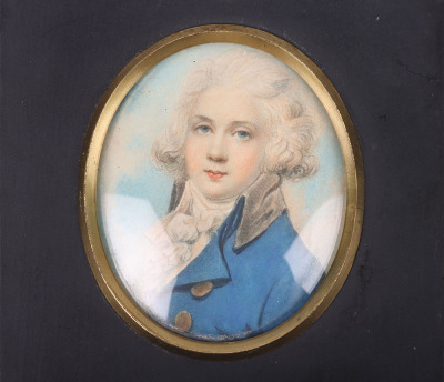 English School, 19th and 20th Century, portrait miniatures of a boy in blue coat and a lady in blue and white dress - 2