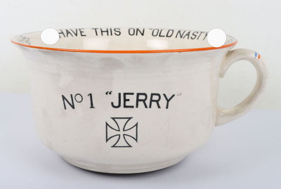 Fieldings Crown Devon WW2 Novelty Musical Chamber Pot - 7