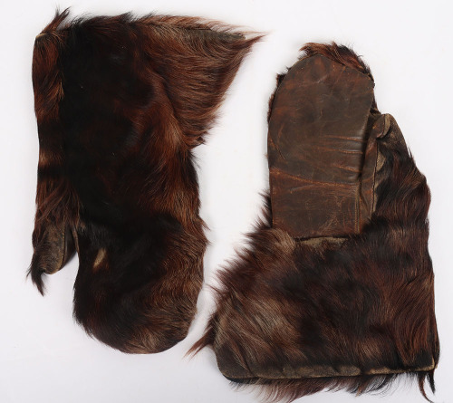Pair of 19th Century American Frontiersman Bearskin Gloves Belonging to Dr W F Carver, Wild West Sharpshooter and Creator of Diving Horse Attraction