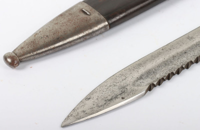 Imperial German Mauser 1898/05 Sawback Bayonet - 2