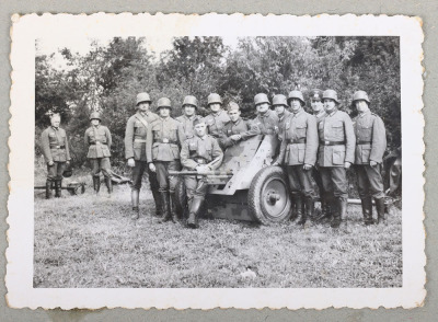 WW2 German Luftwaffe Snapshot Photograph Album - 28