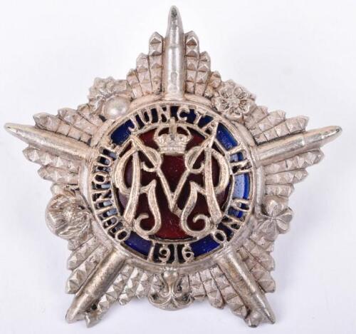 Scarce Great War Guards Machine Gun Regiment Officers Cap Badge