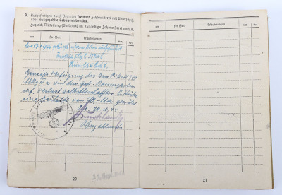 WW2 German Army Soldbuch to a Pioneer - 16