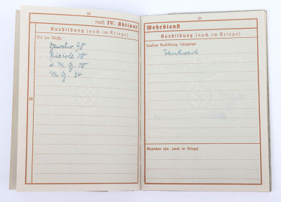 WW2 German Armed Forces Wehrpass to a Police Officer from Saxony - 17