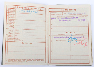WW2 German Armed Forces Wehrpass Grouping - 11