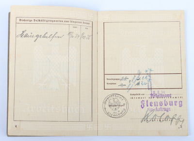 WW2 German Armed Forces Wehrpass Grouping - 16
