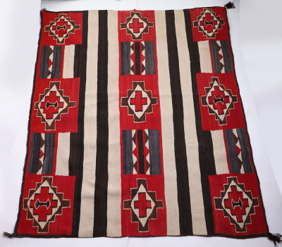 Navajo Third Phase Transitional Chiefs Style Rug