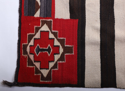 Navajo Third Phase Transitional Chiefs Style Rug - 3