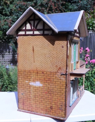 A Moritz Gottschalk blue roof dolls house model 3592, German circa 1905, - 5