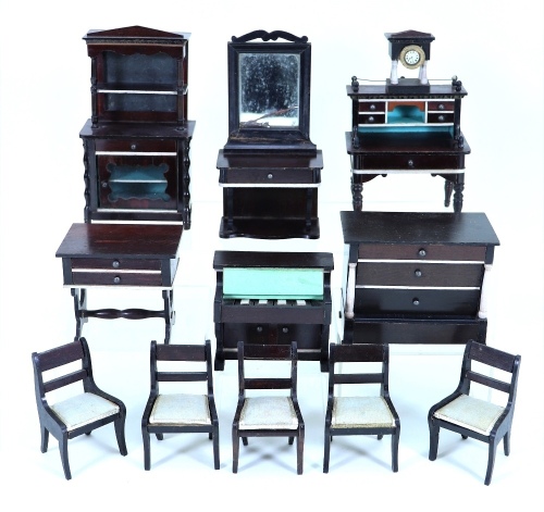 Waltershausen Biedermeier Dolls House furniture, German mid 19th century,