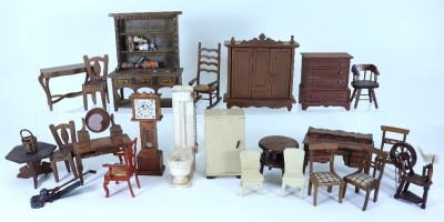 Collection of 20th century Dolls House furniture, - 3