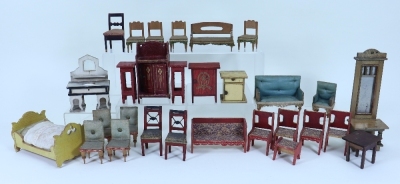 Collection of German Dolls House furniture for smaller dolls house, mostly 19th century, - 2