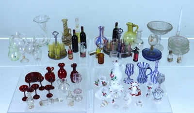 Collection of miniature Dolls House glassware,