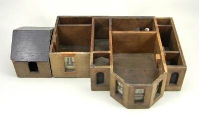 &lsquo;Shamrock House&rsquo; a fine and early wooden dolls house, probably Irish, late 18th century, - 3