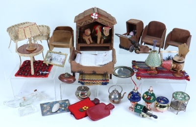 Collection of 20th century dolls house furniture, - 2
