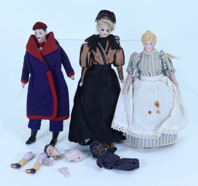 Collection of 20th century dolls house furniture, - 3