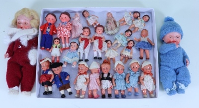Collection of 20th century dolls house furniture, - 4
