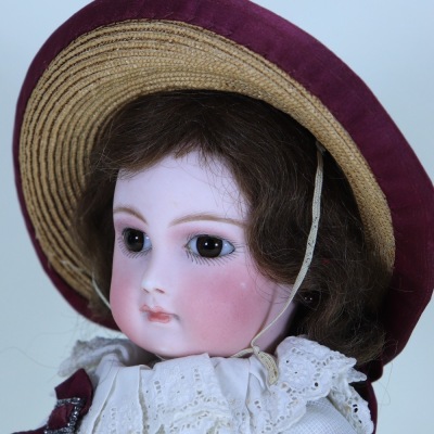 A good early portrait Jumeau bisque head Bebe doll, size 2, French circa 1880, - 2