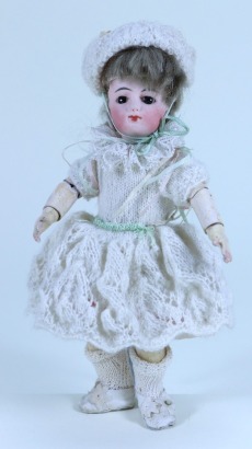 A small Francois Gaultier bisque head doll, size 1, French circa 1890,