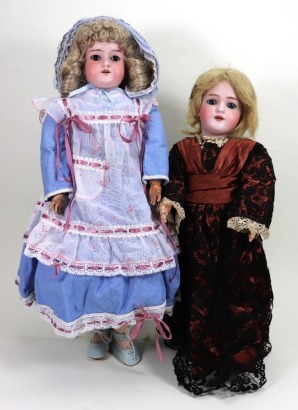 Two dolls including a Heinrich Handwerck/S&H bisque head girl doll, German circa 1905,