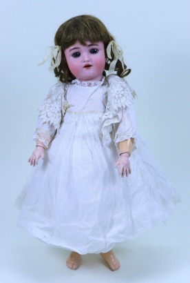 A Heinrich Handwerck/S&H bisque head girl doll, German circa 1905,