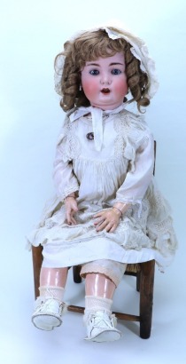 A large Catterfelder Puppenfabrik 201 bisque head doll, German circa 1915,