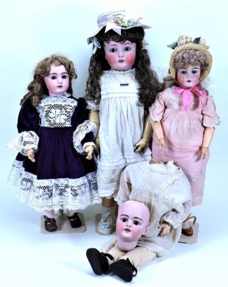 A Simon & Halbig 1079 bisque head doll, German circa 1910,