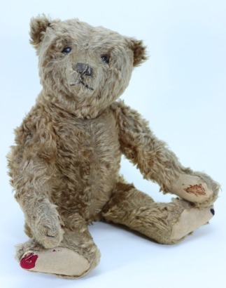 A good Steiff centre seam cinnamon mohair Teddy bear, German circa 1909,