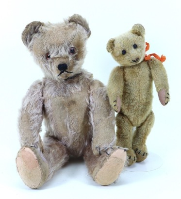 Early small golden short mohair Teddy bear, German circa 1920,