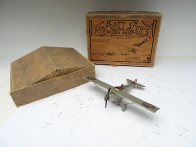 Britains set 436, Monoplane - 6