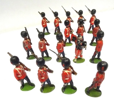 Britains Foot Guards marching FIRST VERSION with valise packs: - 2