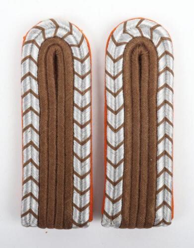 Pair of Third Reich Gendarmerie Tunic Shoulder Boards of a Wachtmeister