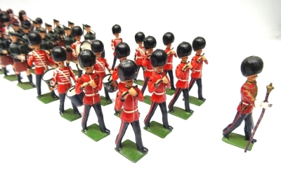 Britains massed Drums and Pipes of the Scots and Irish Guards - 9