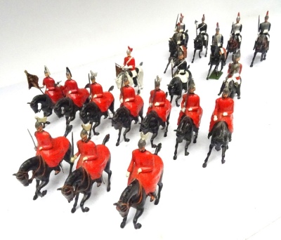 Britains set 400, Lifeguards in winter cloaks - 3