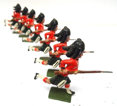 Britains Black Watch, set 122, standing firing - 5