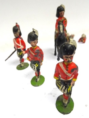 Britains Gordon Highlanders firing from sets 118 and 157 - 6