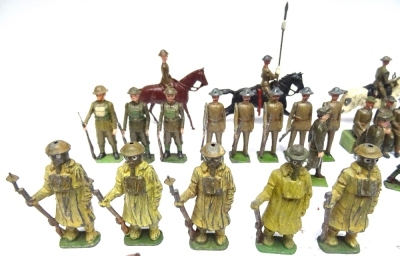 Britains from set 1834 RARE Officer of the Scots Guards in steel helmet - 5