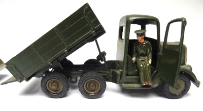 Britains round nose version Motor Vehicles - 6