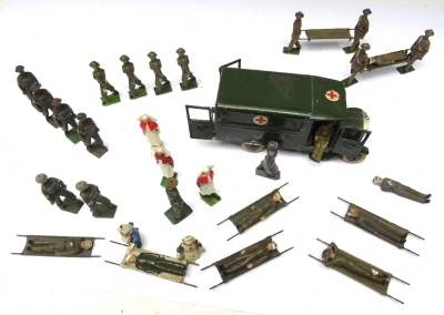 Britains set 1512 Army Motor Ambulance - 7