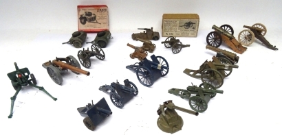 A selection of Britains Guns including RARE 1948 dark blue finish