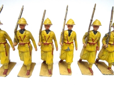 Britains set 1436, Italian Infantry in Colonial Service dress - 3