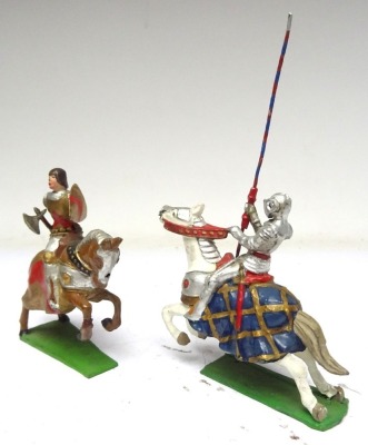 Courtenay, two RARE un-named mounted knights - 2