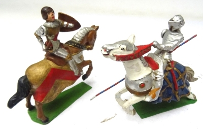 Courtenay, two RARE un-named mounted knights - 4