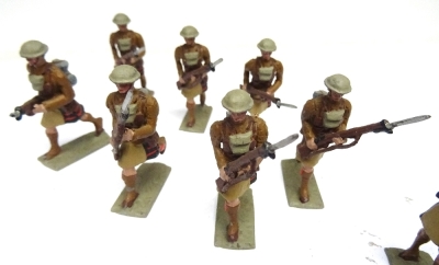 Unknown similar to Authenticast WWI Highlanders in steel helmets - 4