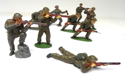 Crescent, Timpo and Hill WWII khaki British Infantry with 1930s hand carried cannon - 2