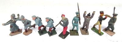 Toy Soldiers and Figures 30mm to 45mm size - 4