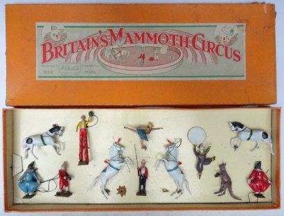 Britains Mammoth Circus set 2054