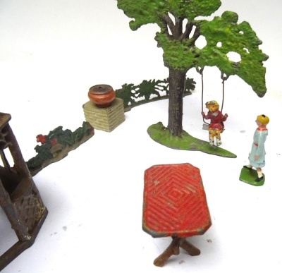 Britains and other Garden pieces - 5